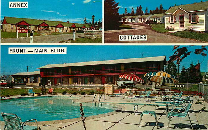 Straits Breeze Motel - Old Postcard Photo (newer photo)